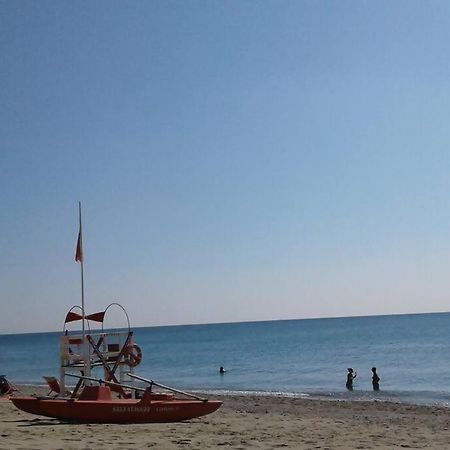 Larte Al Mare Vicino Spiaggia Con Ac E Wifi Apartment ซาโวนา ภายนอก รูปภาพ