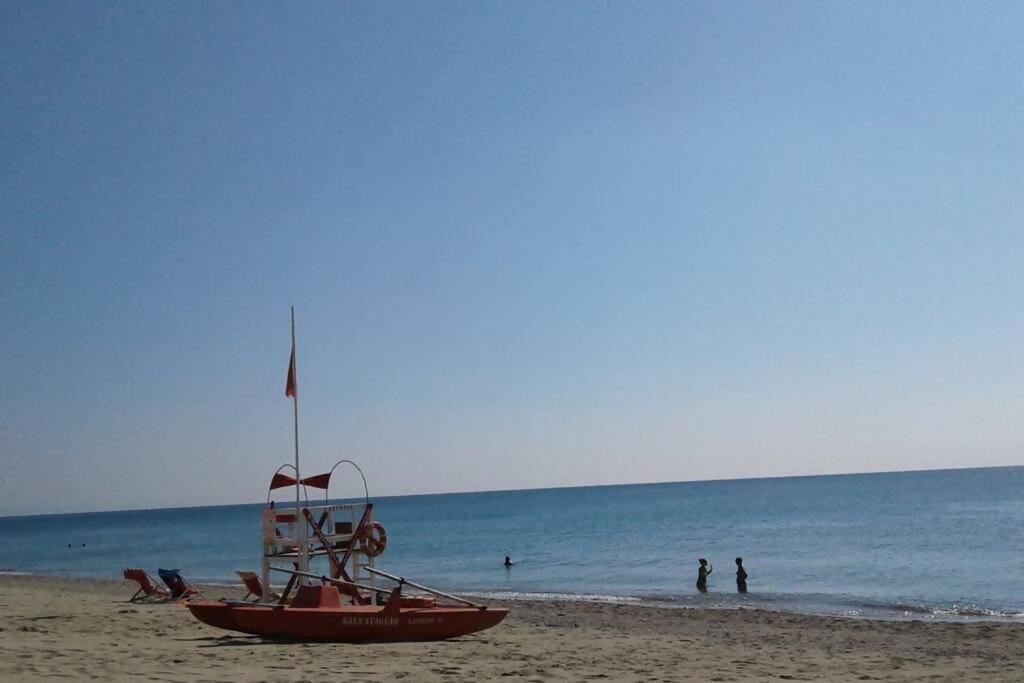 Larte Al Mare Vicino Spiaggia Con Ac E Wifi Apartment ซาโวนา ภายนอก รูปภาพ