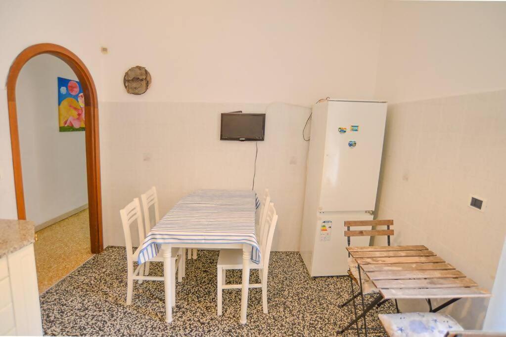 Larte Al Mare Vicino Spiaggia Con Ac E Wifi Apartment ซาโวนา ภายนอก รูปภาพ