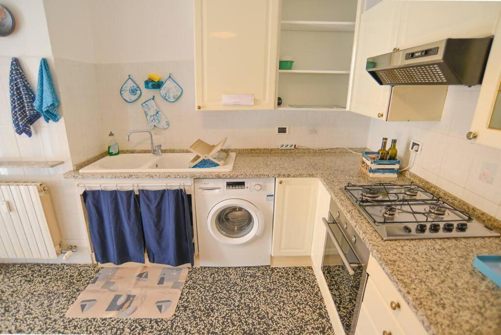 Larte Al Mare Vicino Spiaggia Con Ac E Wifi Apartment ซาโวนา ภายนอก รูปภาพ